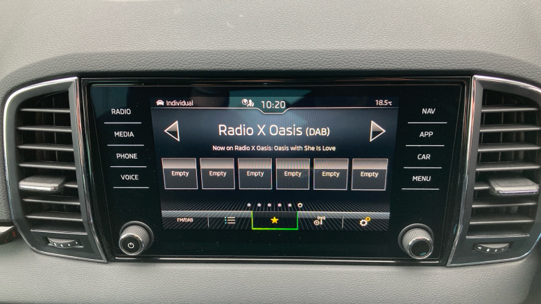 Skoda Karoq 1.5 TSI SE L 5dr Petrol Estate